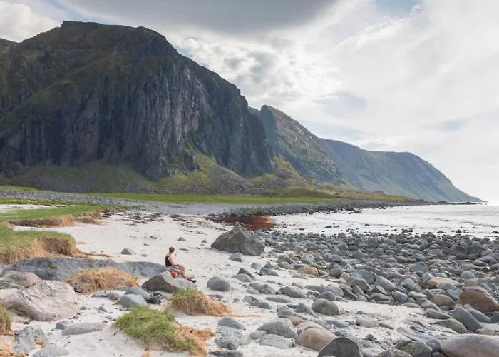 Charming House In Fjord Lofoten